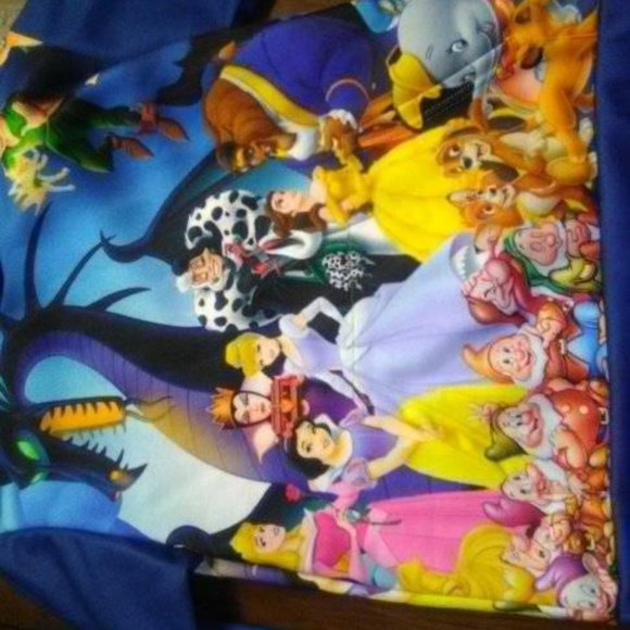 disney sweatshirt - Picture 2 of 4
